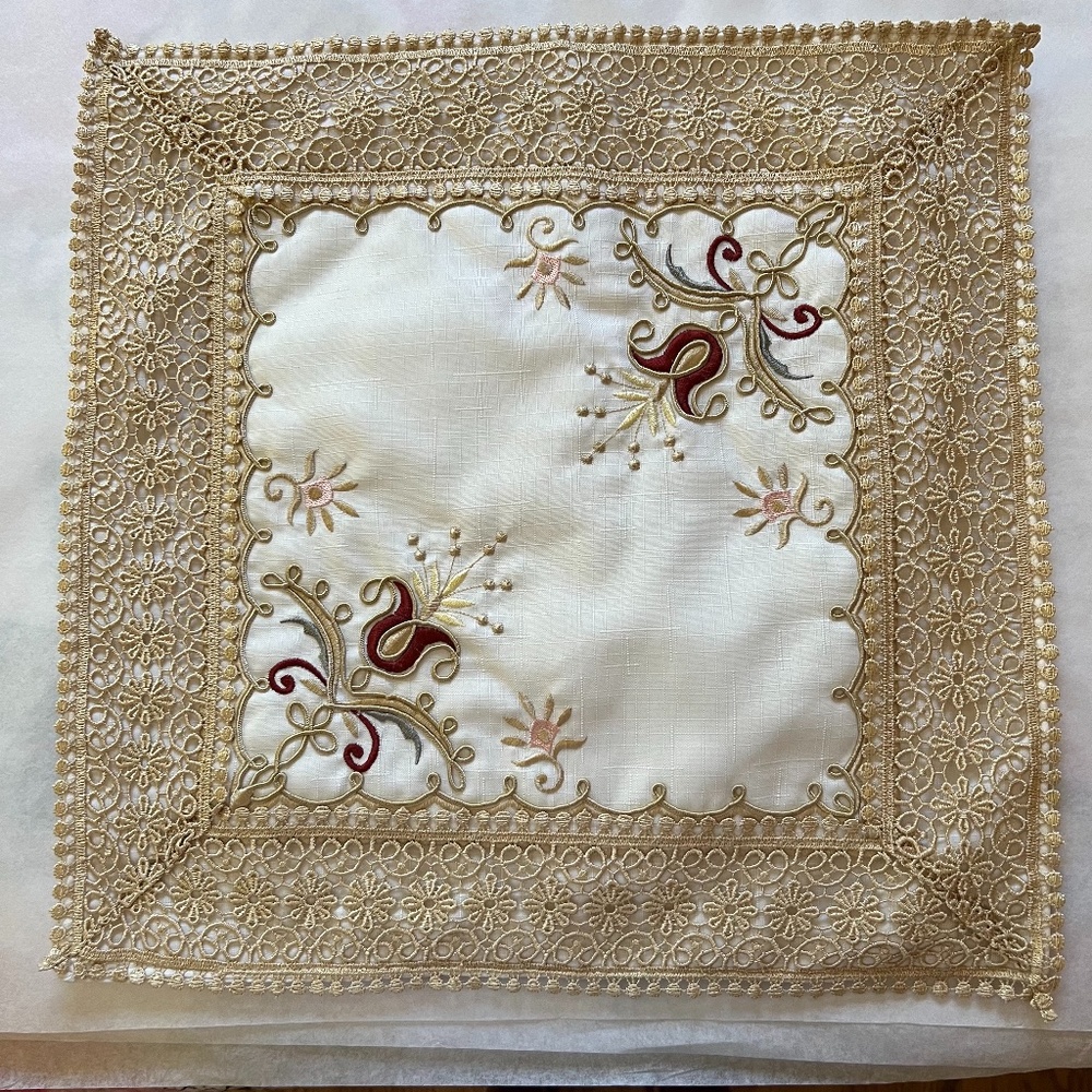 Embroidered 17x17 Tulip Pillow Cover from Turkey, new without tags